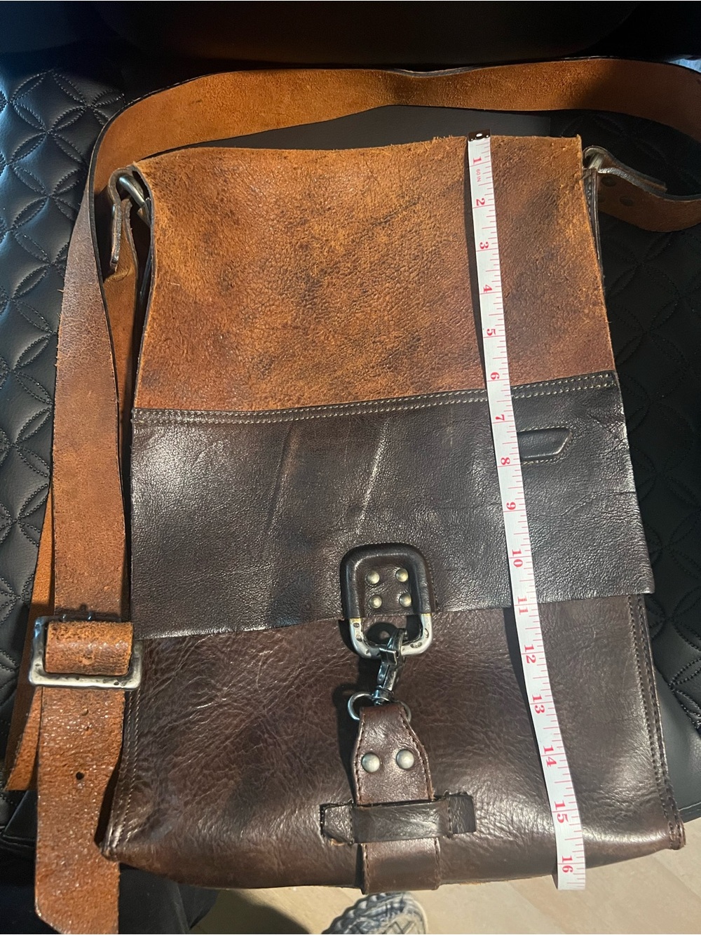 Men’s Diesel Two-Tone Brown Leather Messenger Bag - Picture 4 of 13
